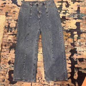 Pretty Little Thing Vintage Wash Wide Leg Denim Jeans